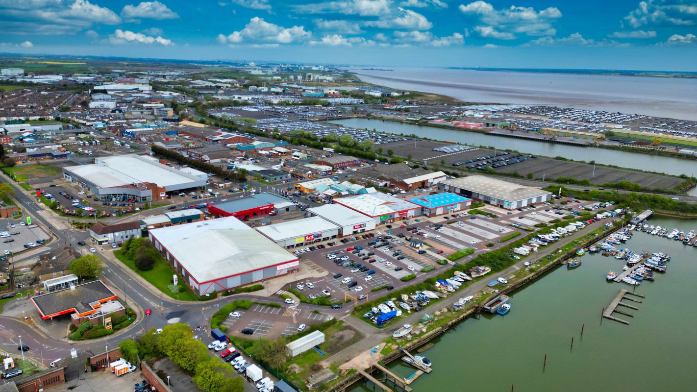 Grimsby retail park