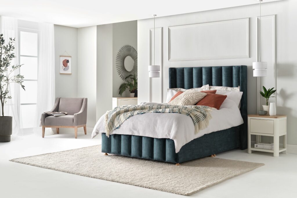 Oak clearance furnitureland bed