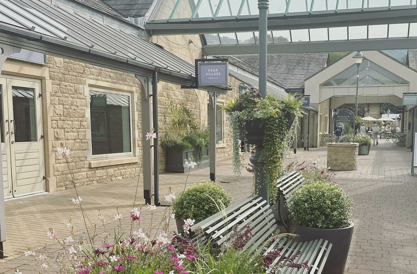 peak village